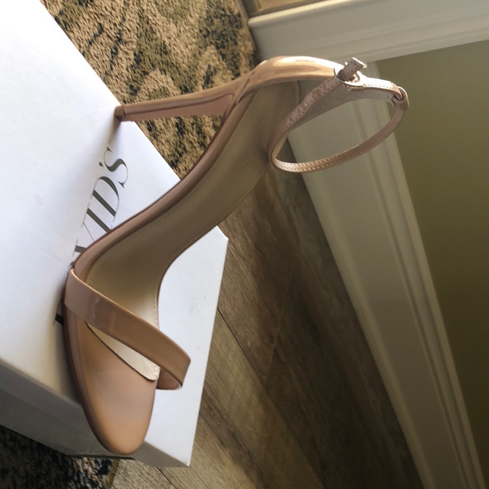 Nude high heel